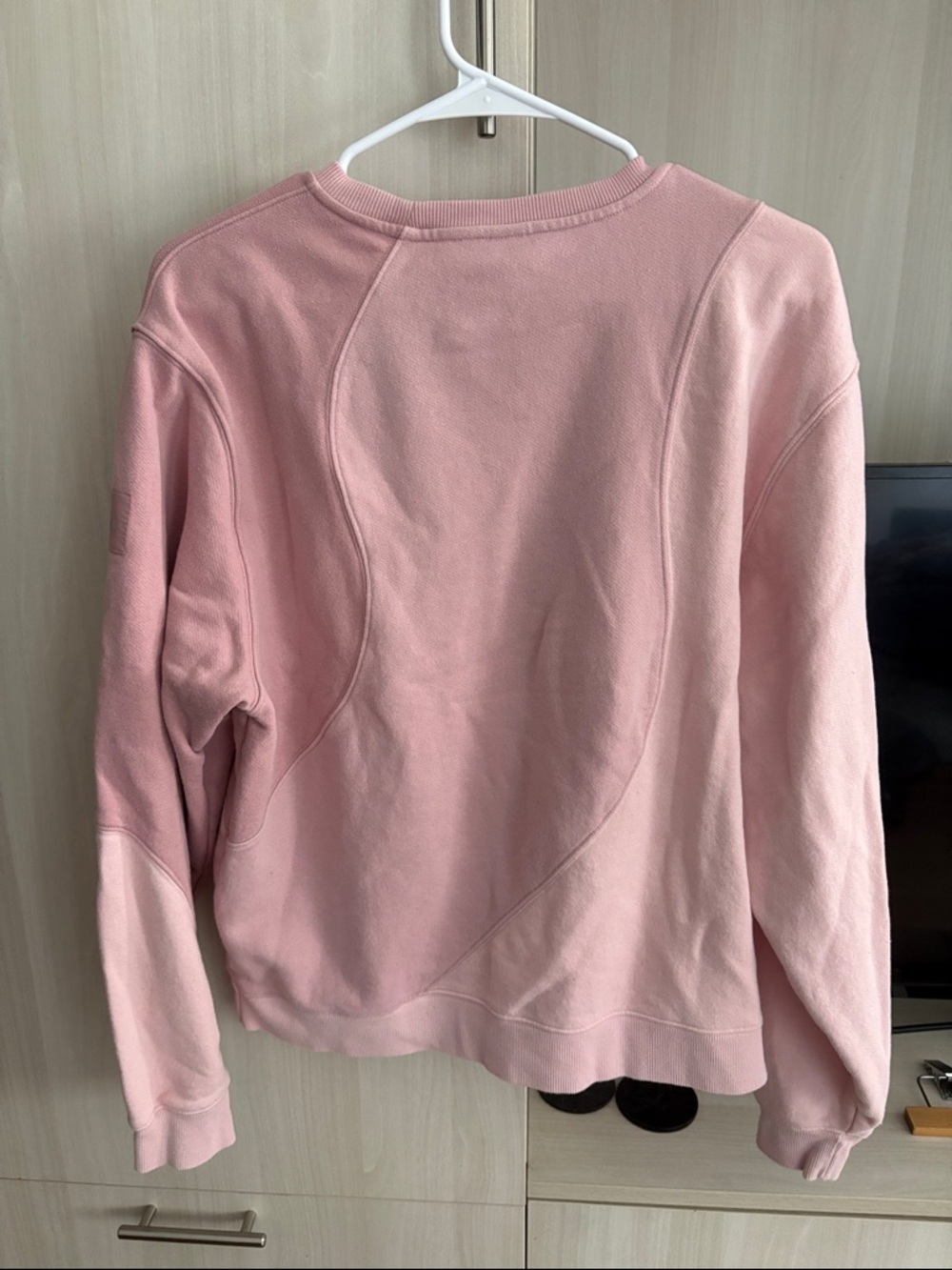 ALO Yoga | Make Waves Crew Neck Pullover - Picture 5 of 5